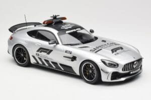 Mercedes AMG GT R C190 Safety Car F1 2019 Minichamps 1:18 155036090 Metall - pilt 4/6