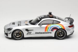 Mercedes AMG GT R C190 Safety Car F1 2020 Minichamps 1:18 155036092 Metall - pilt 3/6