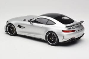 Mercedes AMG GT R C190 Hõbedane Minichamps 1:18 155036025 Metall - pilt 5/6