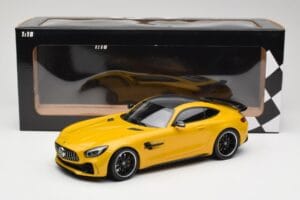 Mercedes AMG GT R C190 Kollane Minichamps 1:18 155036021 Metall - pilt 6/6