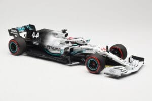 Mercedes AMG Petronas W10 #44 L. Hamilton Winner German GP 2019 Minichamps 1:18 110191144 Metall - pilt 4/6
