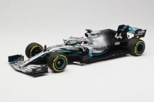 Mercedes AMG Petronas W10 #44 L. Hamilton F1 World Champion 2019 Minichamps 1:18 110190044 Metall