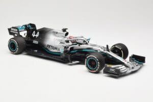 Mercedes AMG Petronas W10 EQ Power+ #44 L. Hamilton USA GP F1 World Champion 2019 Minichamps 1:18 110191844 Metall - pilt 5/7