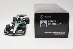 Mercedes AMG Petronas W15 E Performance #44 L. Hamilton 2024 Minichamps 1:18 110240144 Metall - pilt 6/6