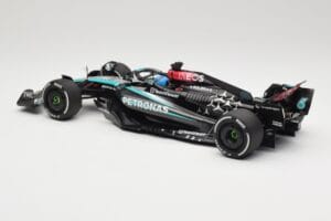 Mercedes AMG Petronas W15 E Performance #63 G. Russell Winner Austrian GP 2024 Minichamps 1:18 110241163 Metall - pilt 5/6