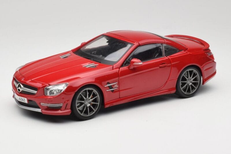 Mercedes AMG SL 63 R231 Punane Maisto 1:18 36199 Metall