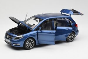 Mercedes B-Class W246 Lotus Sinine Metallik Norev 1:18 B66961410 Metall - pilt 2/8