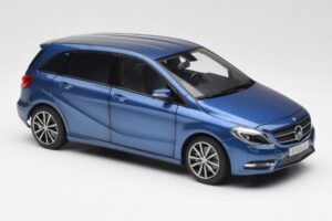 Mercedes B-Class W246 Lotus Sinine Metallik Norev 1:18 B66961410 Metall - pilt 6/8
