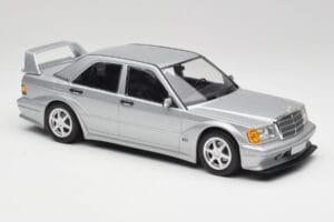 Mercedes 190E W201 2.5-16 EVO 2 Astral Hõbe Metallic Minichamps 1:18 155036101 Metall - pilt 4/6