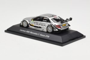 Mercedes C-Class C204 #8 R. Schumacher HWA DTM 2010 Minichamps 1:43 B66961414 Metall - pilt 3/4