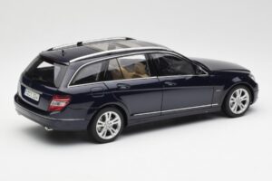 Mercedes C-Class S204 T-Modell Tanzanite Sinine AUTOart 1:18 B66962352 Metall - pilt 3/8