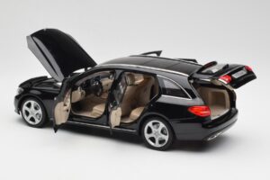 Mercedes C-Class S205 T-Modell Must Norev 1:18 B66960259 Metall - pilt 5/8