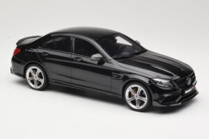 Mercedes C-Class W205 Brabus 650 Must GT Spirit 1:18 GT132 Vaik - pilt 4/6