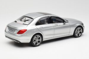 Mercedes C-Class W205 Iridium Hõbedane Metallik Norev 1:18 B66960253 Metall - pilt 3/8
