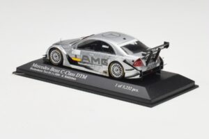 Mercedes C-Class W203 #8 Team AMG DTM Test Car 2004 Minichamps 1:43 400043498 Metall - pilt 3/4