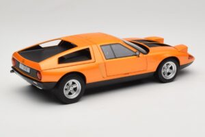 Mercedes C111 II White Autumn Metallic Norev 1:18 183050 Metall - pilt 3/10