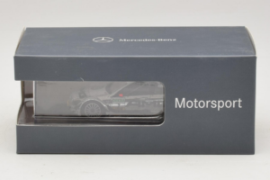 Mercedes C204 #7 J. Green DTM 2010 Minichamps 1:43 B66960137 Metall - pilt 4/4