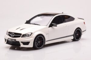 Mercedes AMG C63 W204 Edition 507 Valge GT Spirit 1:18 GT899 Vaik