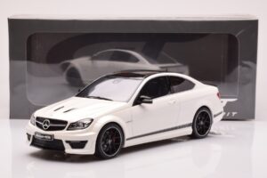 Mercedes AMG C63 W204 Edition 507 Valge GT Spirit 1:18 GT899 Vaik - pilt 6/6