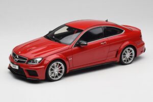 Mercedes AMG C63 W204 Punane 2nd Choice GT Spirit 1:18 GT065-D1 Vaik