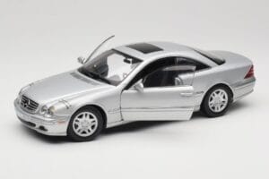Mercedes CL 500 C215 Hõbe AUTOart 1:18 B66962152 Metall - pilt 2/8