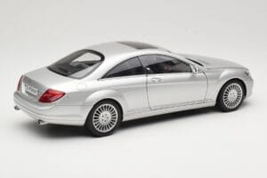 Mercedes CL-Class C216 Hõbedane AUTOart 1:18 76164 Metall - pilt 3/8