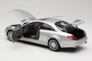 Mercedes CL-Class C216 Hõbedane AUTOart 1:18 76164 Metall - pilt 5/8