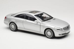 Mercedes CL-Class C216 Hõbedane AUTOart 1:18 76164 Metall - pilt 6/8