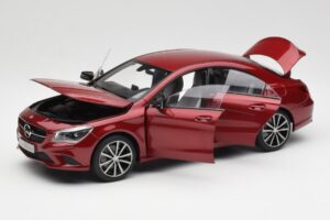Mercedes CLA C117 Designo Patagonia Punane Metallik Norev 1:18 B66960131 Metall - pilt 2/8
