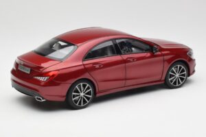 Mercedes CLA C117 Designo Patagonia Punane Metallik Norev 1:18 B66960131 Metall - pilt 3/8