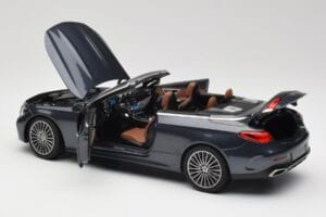 Mercedes CLE Kabriolett A236 Tumedhall Norev 1:18 B66960654 Metall - pilt 6/9