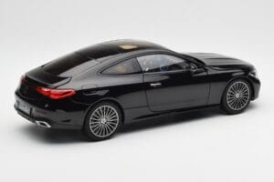 Mercedes CLE C236 Coupe Obsidian Must Metallik Norev 1:18 183937 Metall - pilt 3/8