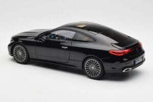 Mercedes CLE C236 Coupe Obsidian Must Metallik Norev 1:18 183937 Metall - pilt 7/8