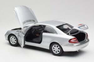 Mercedes CLK 500 C209 Hõbedane Kyosho 1:18 B66962144 Metall - pilt 5/8