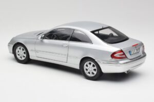 Mercedes CLK 500 C209 Hõbedane Kyosho 1:18 B66962144 Metall - pilt 7/8