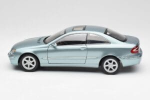 Mercedes CLK 500 W209 Helesinined Metallik Kyosho 1:18 B66962192 Metall - pilt 4/8