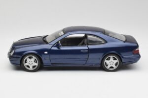 Mercedes CLK 55 AMG C209 Sinine Metallik Anson 1:18 30343 Metall - pilt 4/8