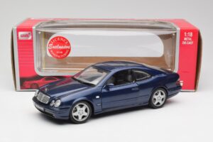 Mercedes CLK 55 AMG C209 Sinine Metallik Anson 1:18 30343 Metall - pilt 8/8
