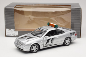 Mercedes AMG CLK 55 F1 Safety Car Maisto 1:18 B66005234 Metall - pilt 6/6