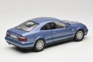 Mercedes CLK C208 Lilla Anson 1:18 30330 Metall - pilt 3/8