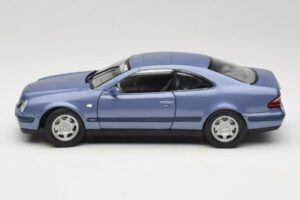 Mercedes CLK C208 Lilla Anson 1:18 30330 Metall - pilt 4/8