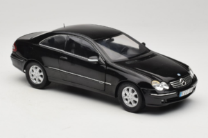 Mercedes CLK C209 Black Metallic Kyosho 1:18 B66962149 Metall - pilt 6/8