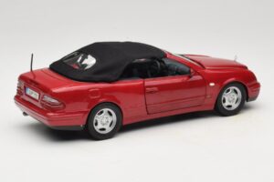 Mercedes CLK A208 Kabriolett Punane Anson 1:18 30338 Metall - pilt 3/8