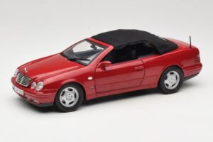 Mercedes CLK A208 Kabriolett Punane Anson 1:18 30338 Metall