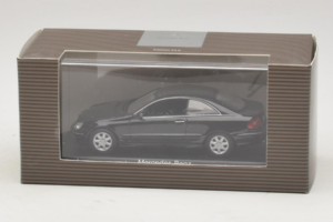 Mercedes CLK W208 Must Minichamps 1:43 B66961946 Metall - pilt 4/5