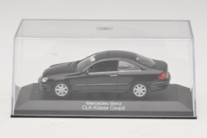 Mercedes CLK W208 Must Minichamps 1:43 B66961946 Metall - pilt 5/5