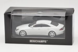 Mercedes CLS-Class C219 Linea Valge Minichamps 1:43 436034300 Metall - pilt 4/4