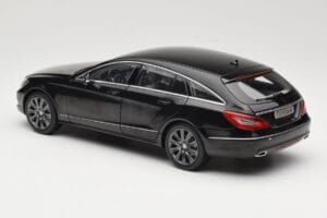Mercedes CLS Shooting Brake X218 Obsidian Black Norev 1:18 B66960115 Metall - pilt 7/8
