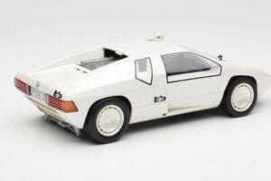 Mercedes CW311 White Metallic BoS Models 1:18 BOS198 Vaik - pilt 2/6