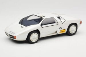 Mercedes CW311 White Metallic BoS Models 1:18 BOS198 Vaik